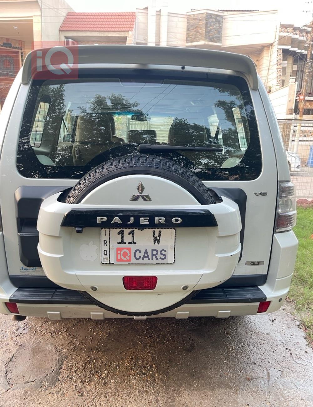 ميتسوبيشي باجيرو